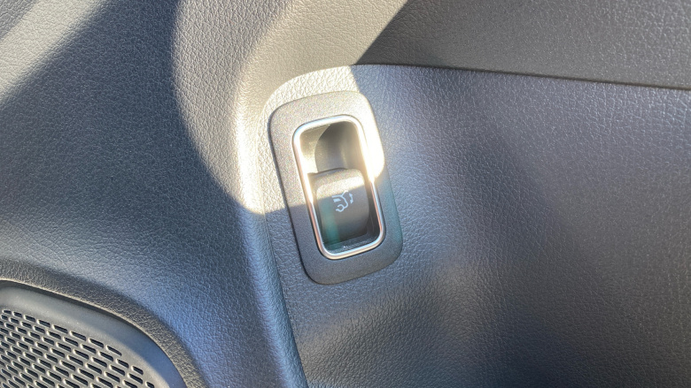 Mercedes-Benz CLA 200 AMG Line Premium + Night Ed 5dr Tip Auto Petrol Estate